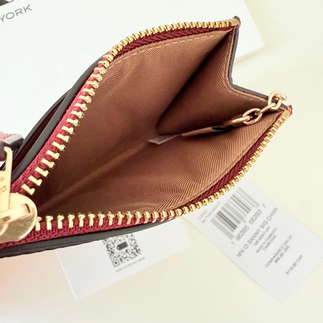 COACH コーチ　ケース 小銭入れ財布 レッド チェリー さくらんぼ柄