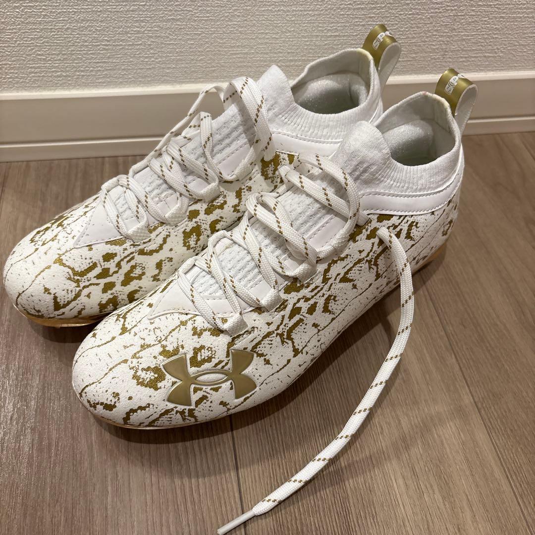 Under Armour アメリカンフットボール スパイク　27.5センチ