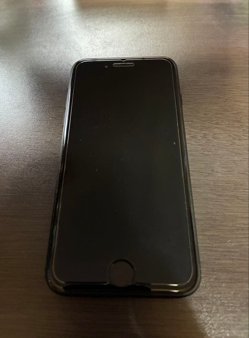 斉*樹様 Apple iPhone se3ブラック 本体