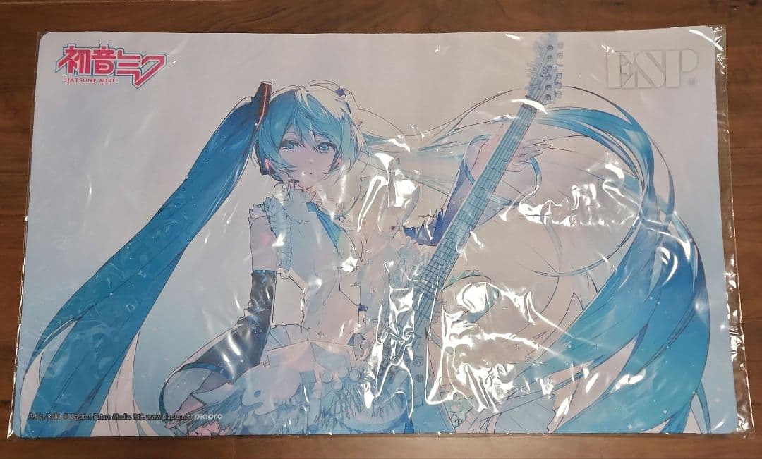 【未開封】初音ミク 創作の翼 ESP ラバーマット