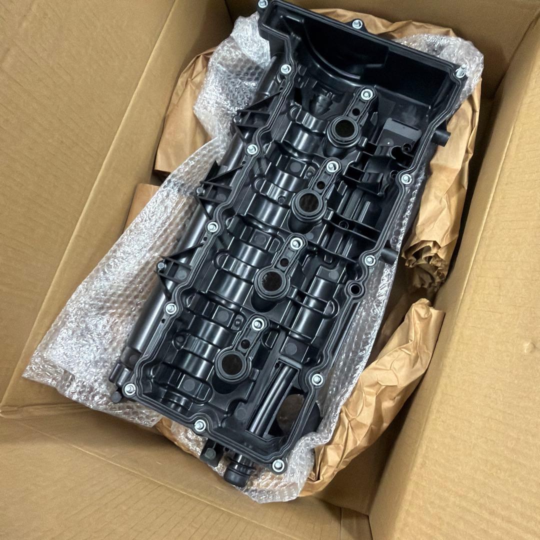  シリンダーヘッドカバー　N47 4気筒ディーゼル　MAHLE製