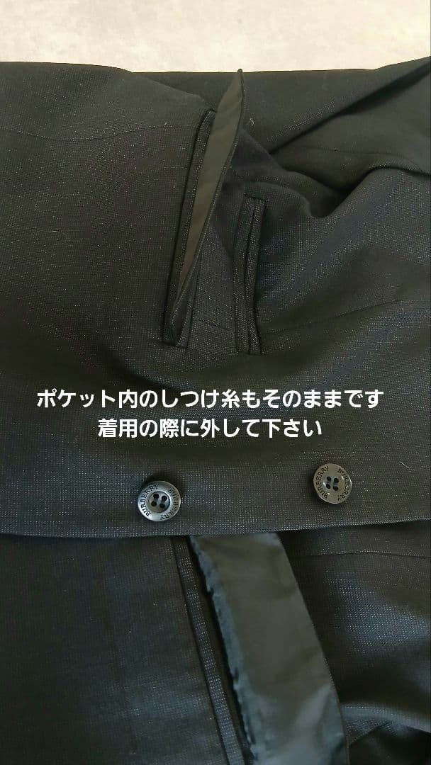 BURBERRY(120㎝)ピンバッジ付フォーマルセットアップスーツ美品