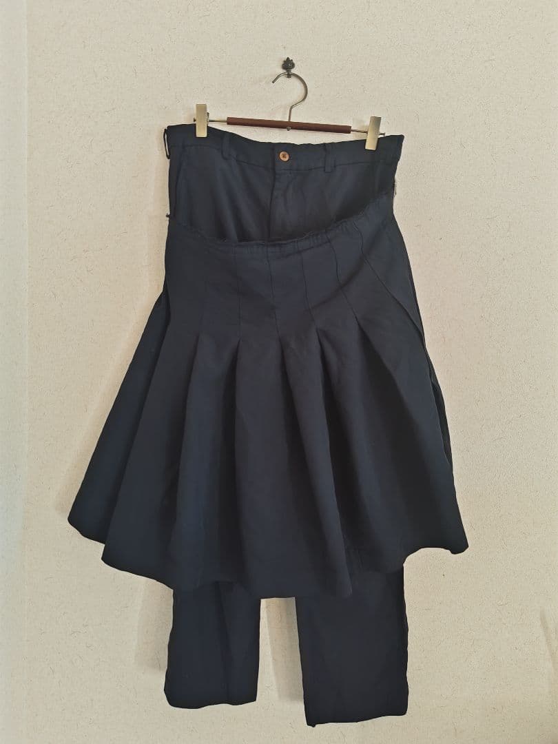 コムデギャルソン スカート付きパンツ ネイビー