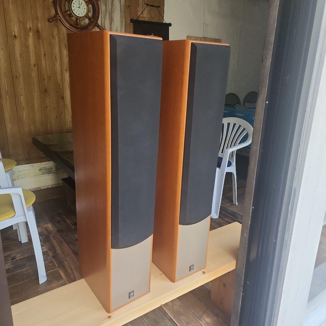 タワー型スピーカー NS-150