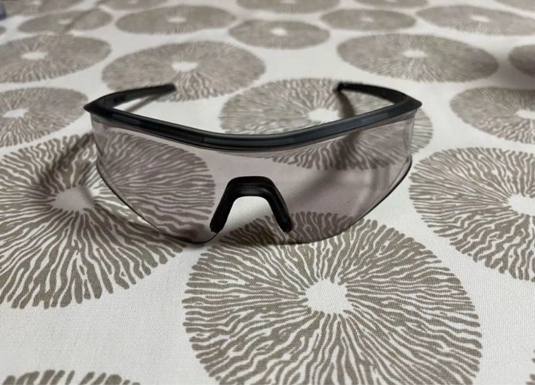 現行品 Rapha ラファ REIS レイス グラス 調光 サングラス