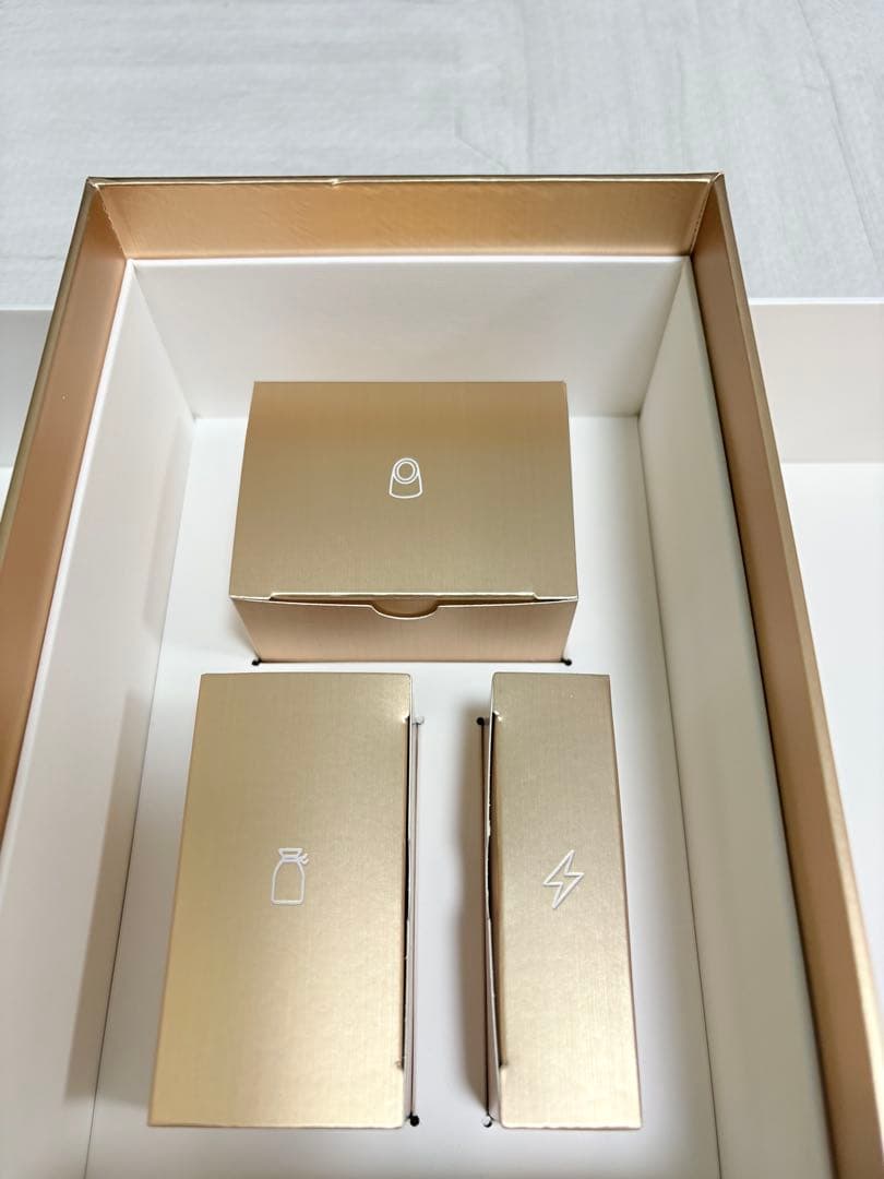 YA-MAN フォトプラス　シャイニーネオ　ゴールド　2024年