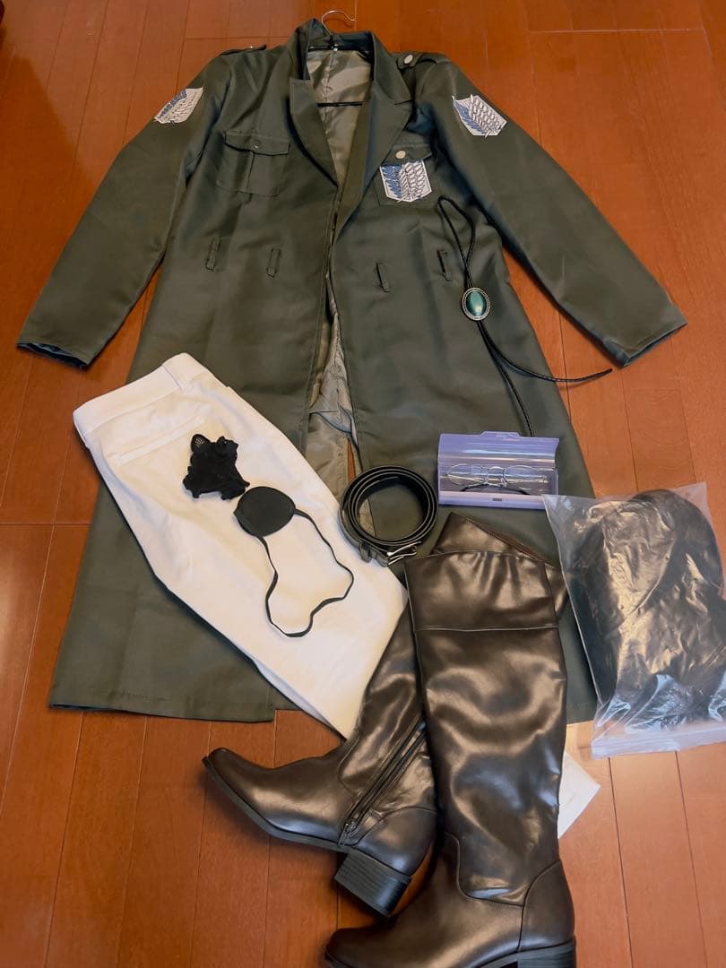 【進撃の巨人】ハンジ・ゾエ全身フルセット（ウィッグ&ブーツ付き）Mサイズ