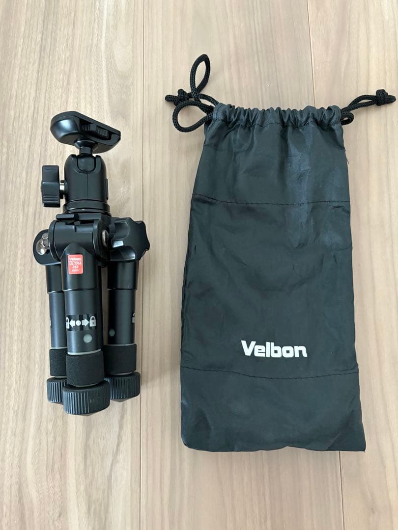 卓上三脚（ベルボン Velbon ULTRA 353 mini）