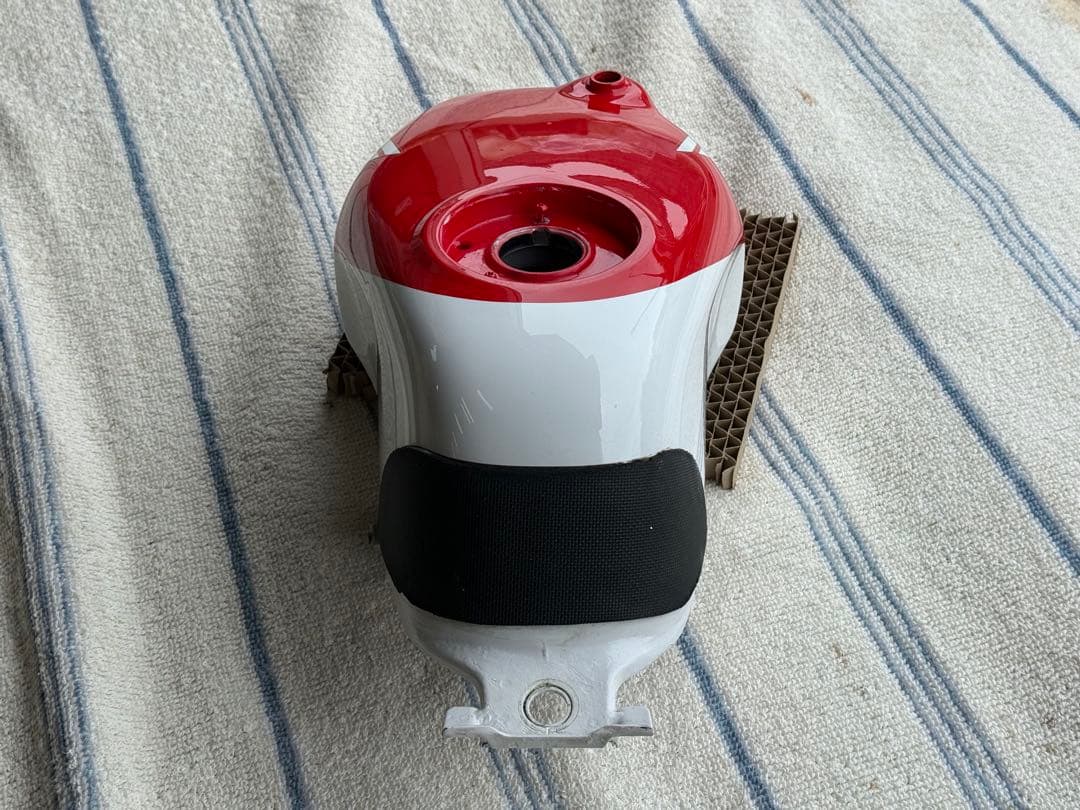 HONDA NSR50 燃料タンク 赤/白 バイク