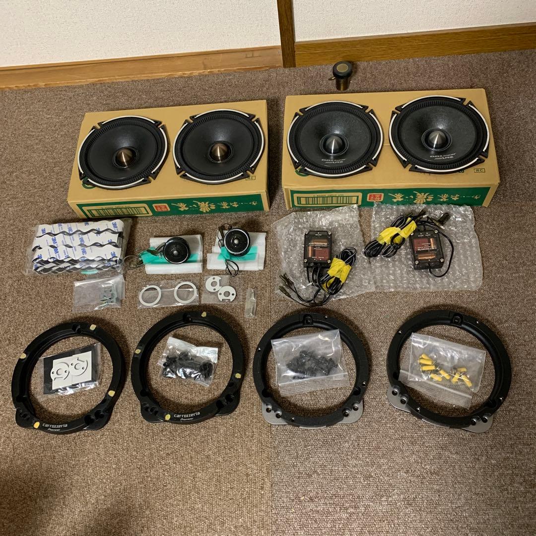 アルパインウーファー４台＋パイオニアツィーター2台（ネットワーク付き）＋バッフル