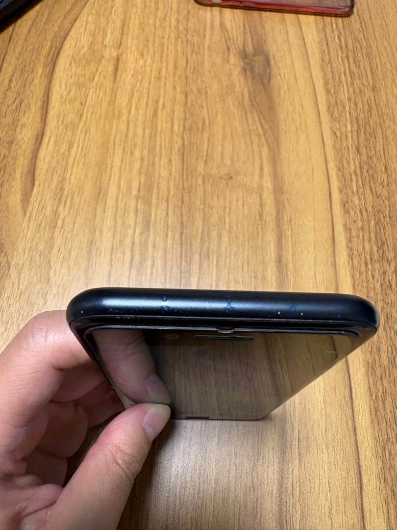 iPhone SE （第3世代）　128GB ミットナイト