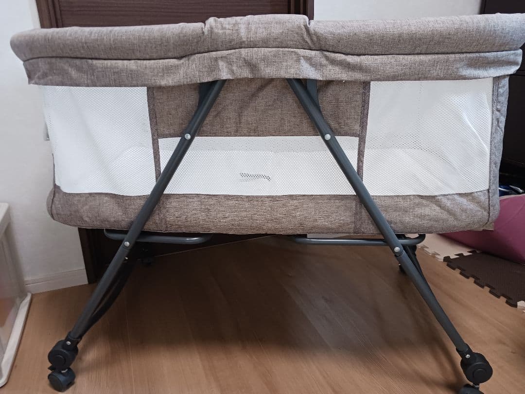 折りたたみベビーベッド マットレス付き