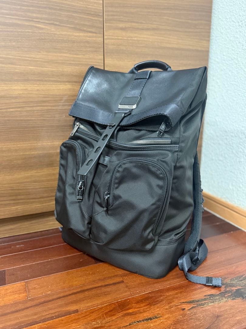 TUMI ロンドンロールトップバックパック