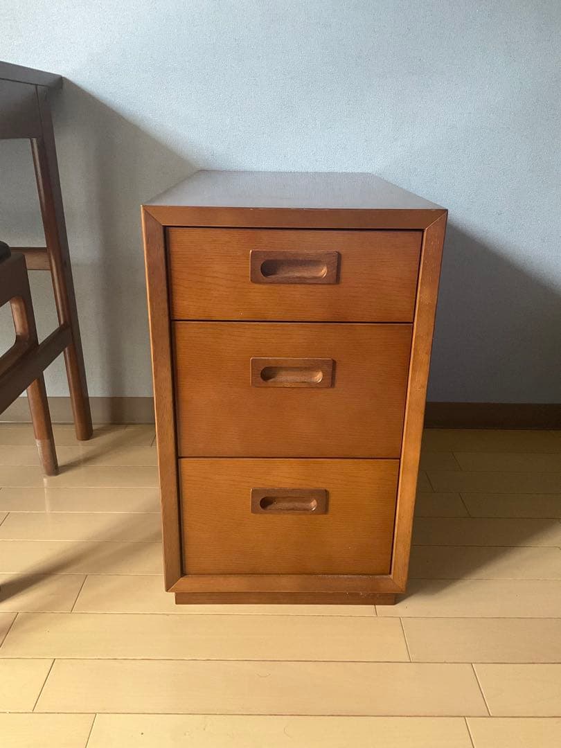 カリモク60+ ワゴン / サイドチェスト