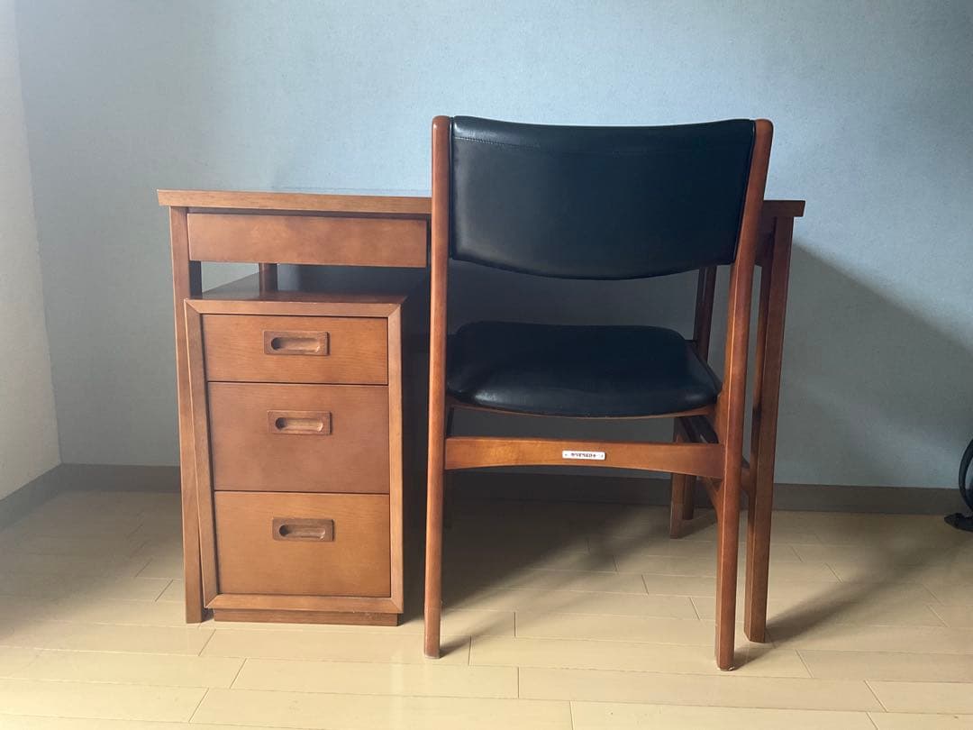 カリモク60+ ワゴン / サイドチェスト