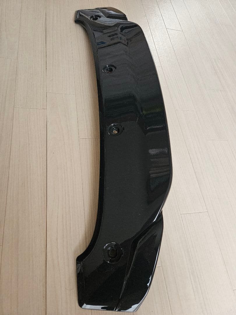 シエンタ10/15モデリスタ　リアスポイラー ブラック　ジャンク品