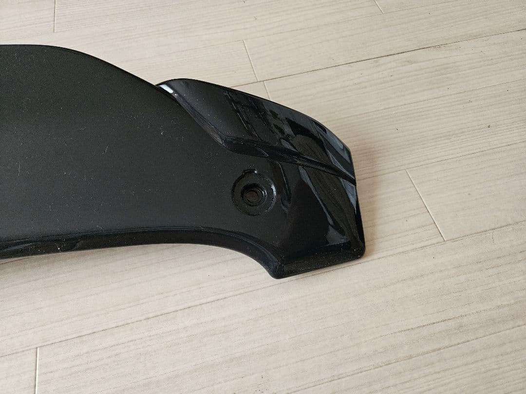 シエンタ10/15モデリスタ　リアスポイラー ブラック　ジャンク品