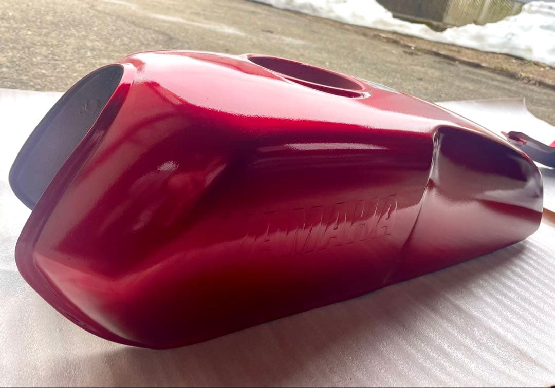 RZ50 外装セット　キャンディーレッド　RA01J RA02J タンク　テール