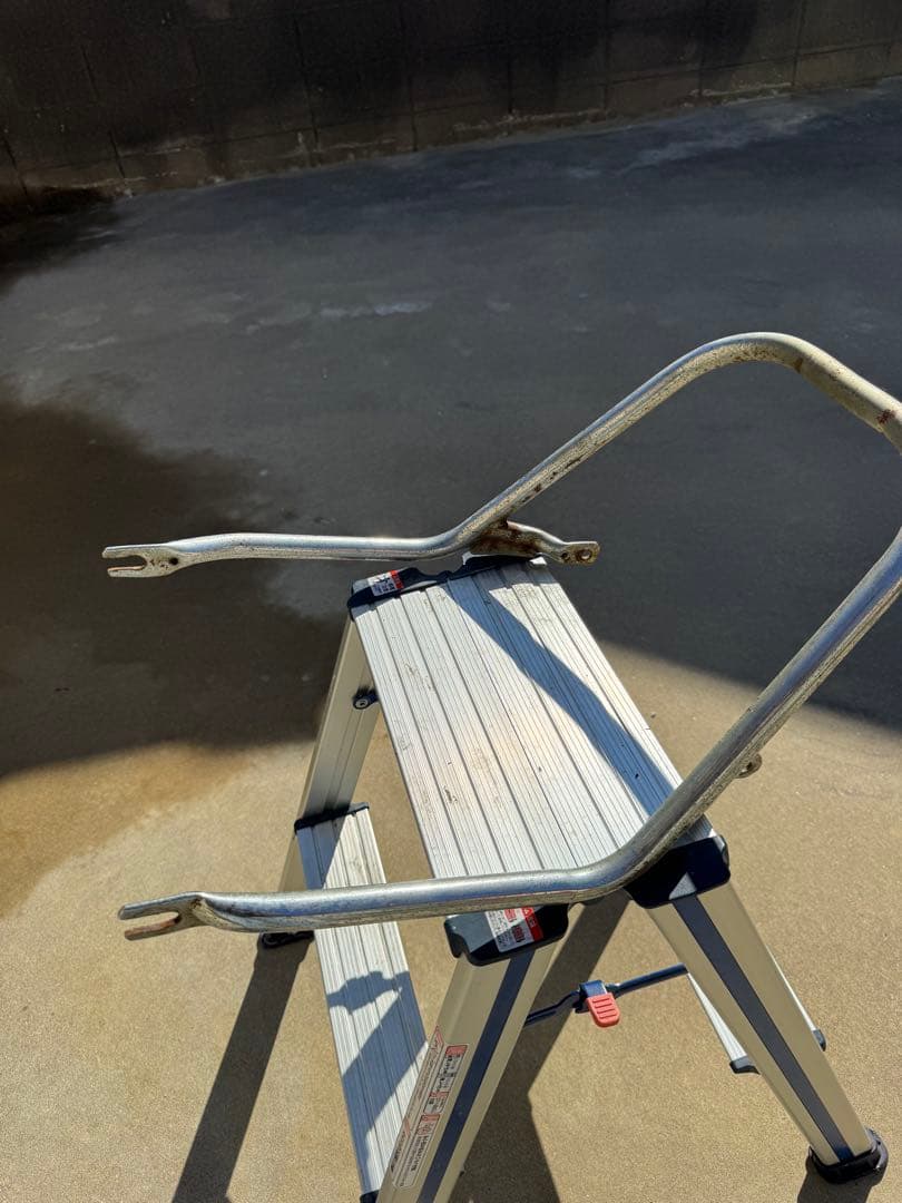 SUZUKI GS400のタンデムバー　純正？