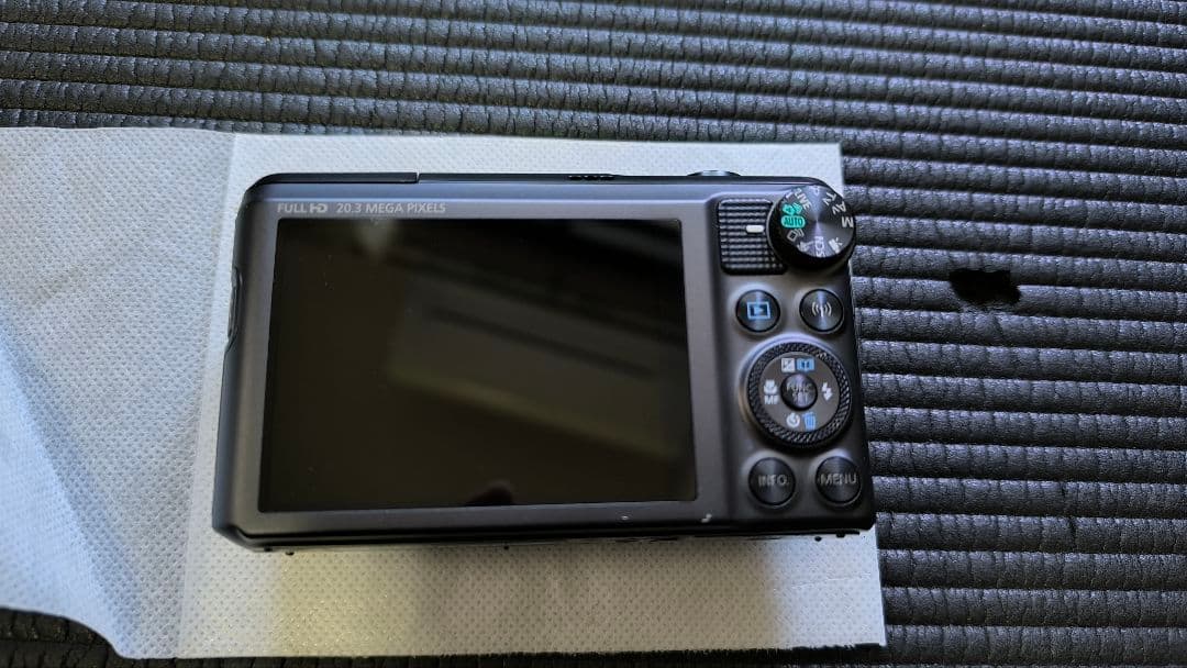 【新古品】キヤノン PowerShot SX720 HS ブラック
