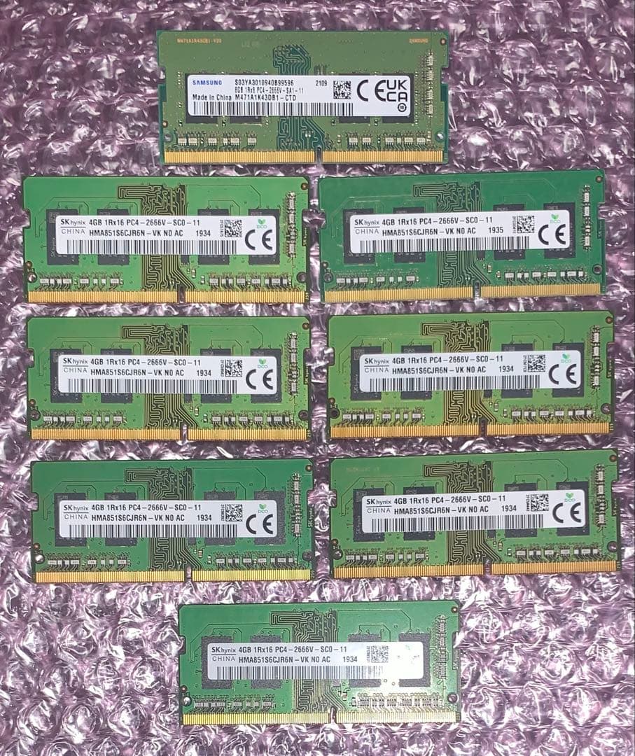 SAMSUNG 8GB 1枚 ,SKhynix 4GB 7枚　DDR4 ノート用