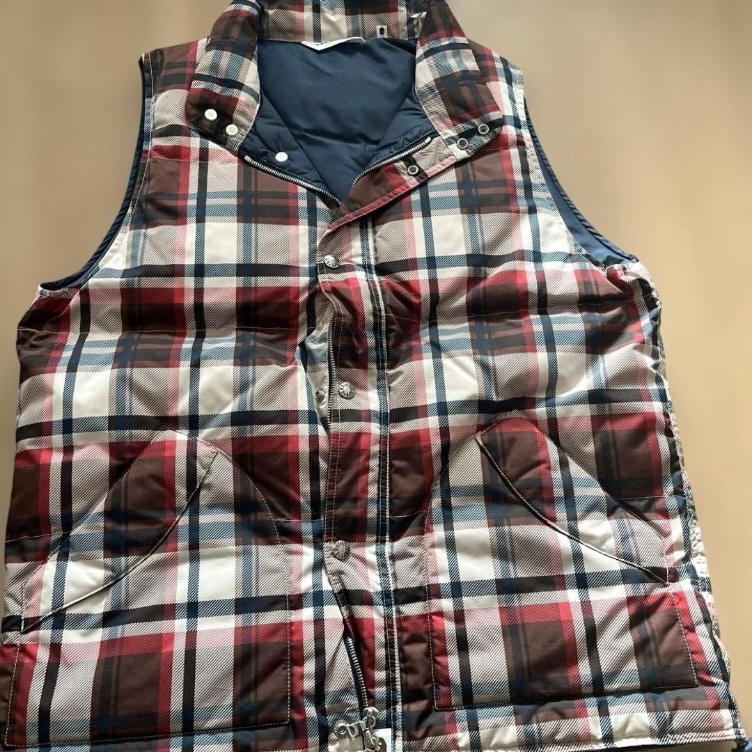 アベイシングエイプ　チェック柄 ノースリーブ ダウンベスト　メンズLサイズ