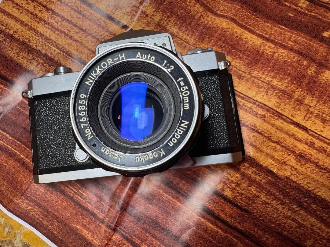 フィルムカメラ Nikon Nikomat FT + Nikkor-H AUTO 50mm