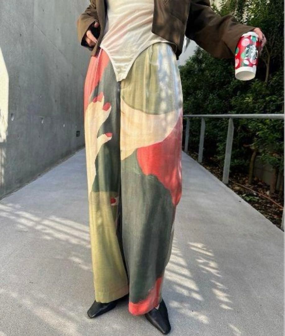 kkk　LITTLE FUNNY FACE PANTS　　ameri M