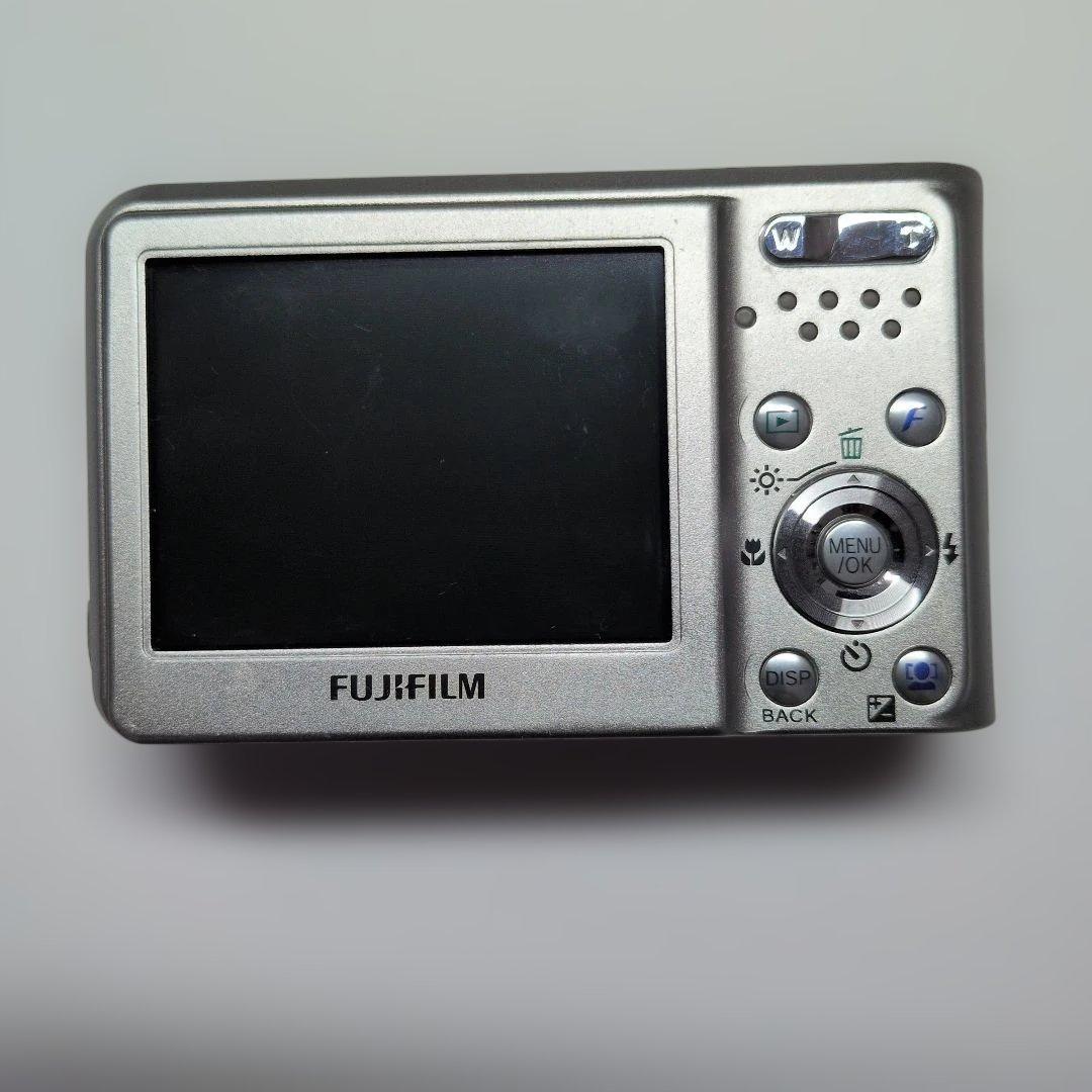 【極美品・付属品完備】FUJIFILM FinePix F31fd 富士フイルム