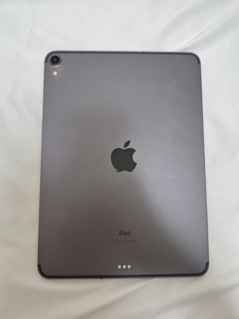 iPad pro スペースグレイ 64GB おまけ付き Cellular