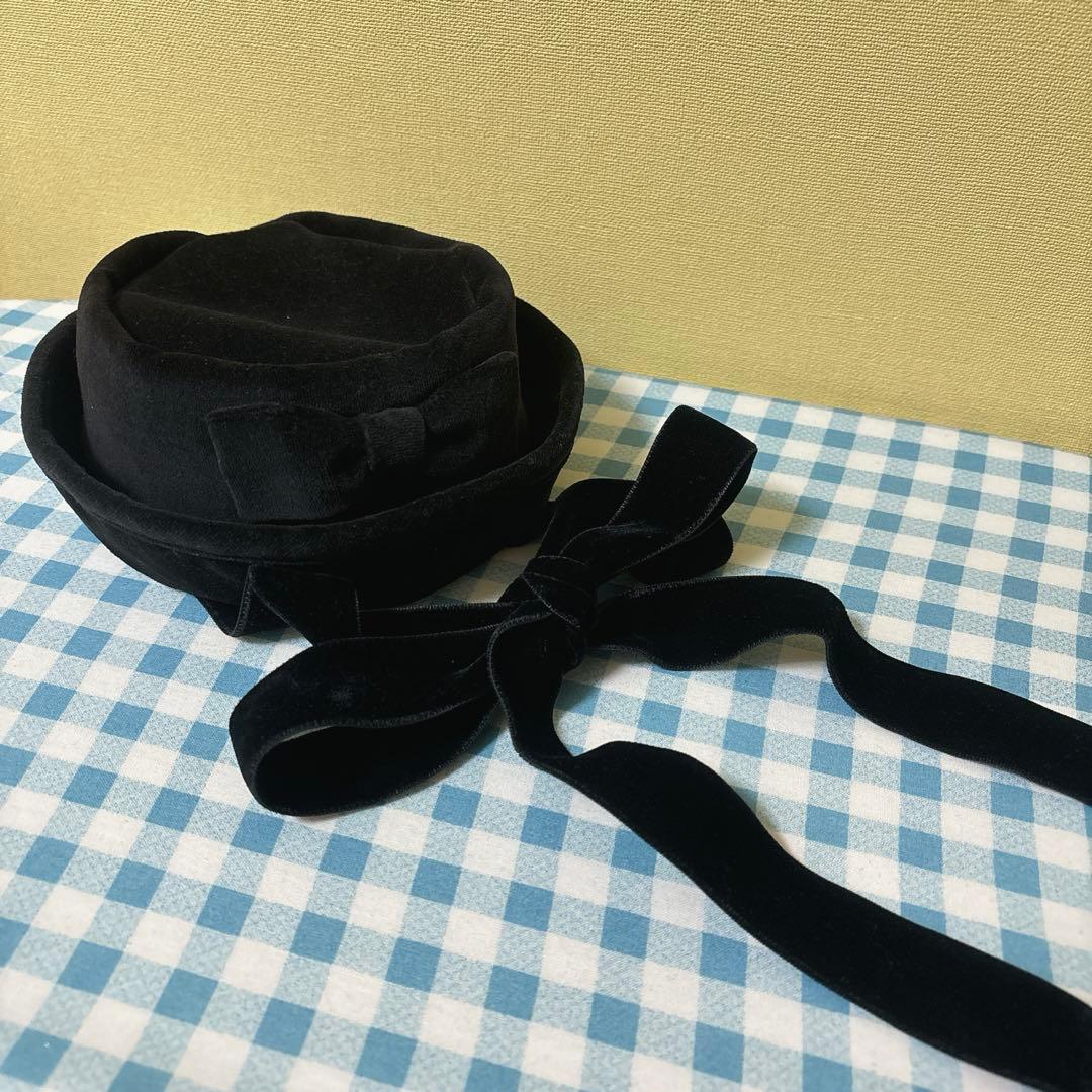 メタモルフォーゼ　別珍リボン付ミニ帽子　ブラック