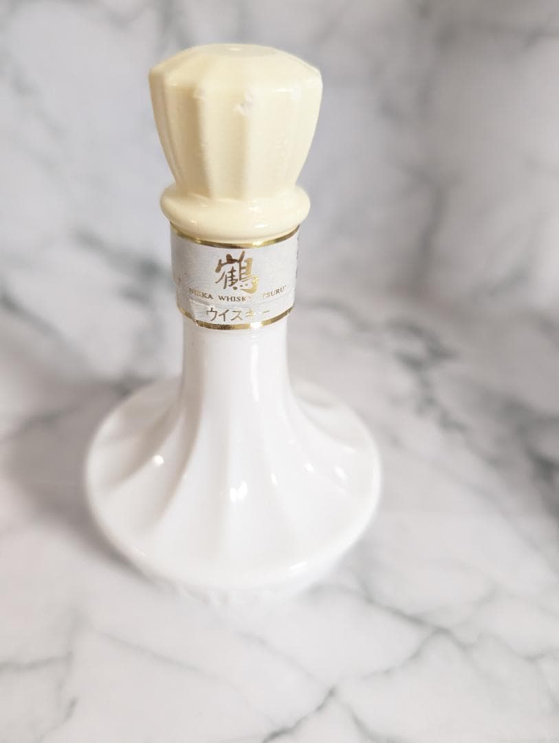 THE NIKKA WHISKY ニッカウヰスキー 鶴 陶器ボトル ミニボトル付