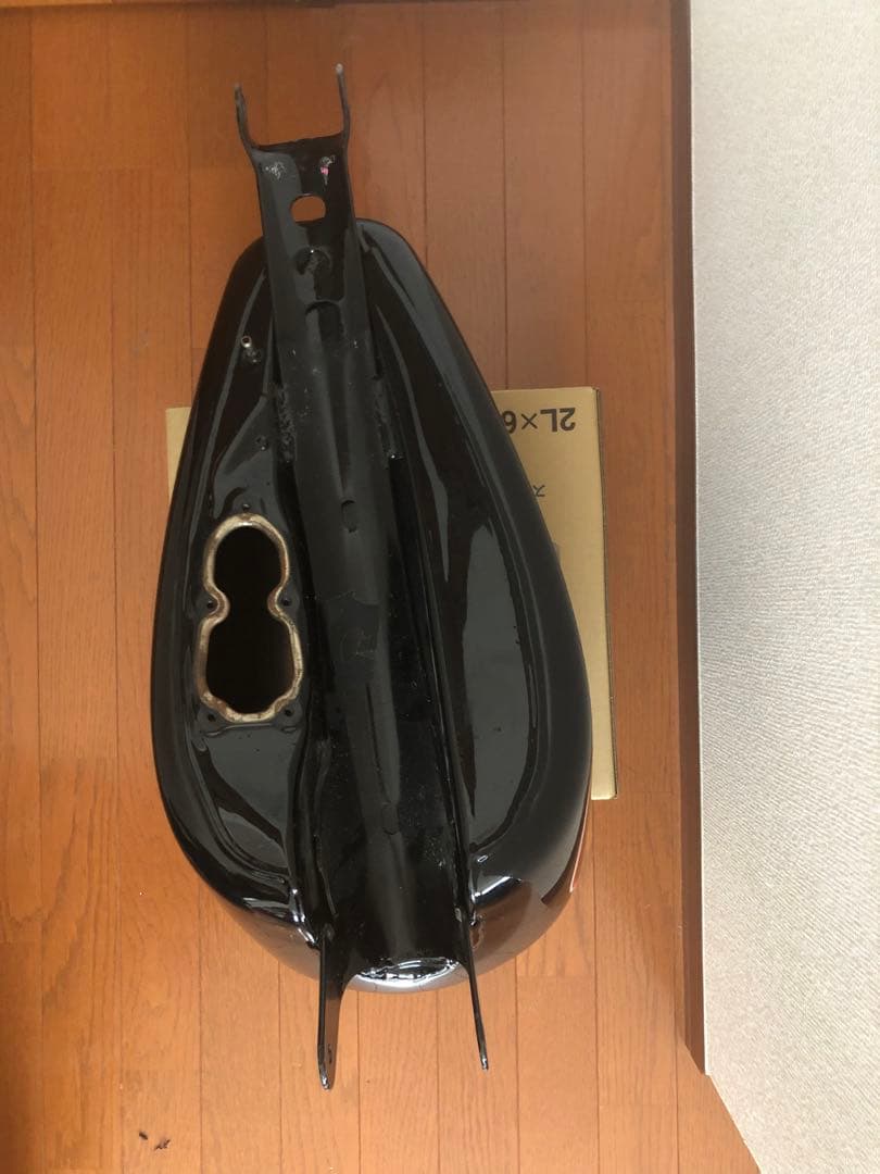 スポーツスター インジェクション用 XL883R タンク ブラック XL1200