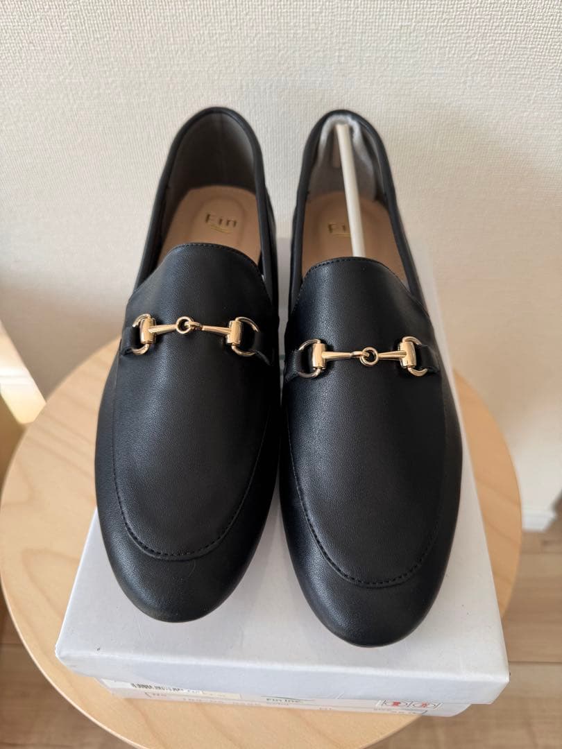 新品未使用　Fin 本革ビットローファー