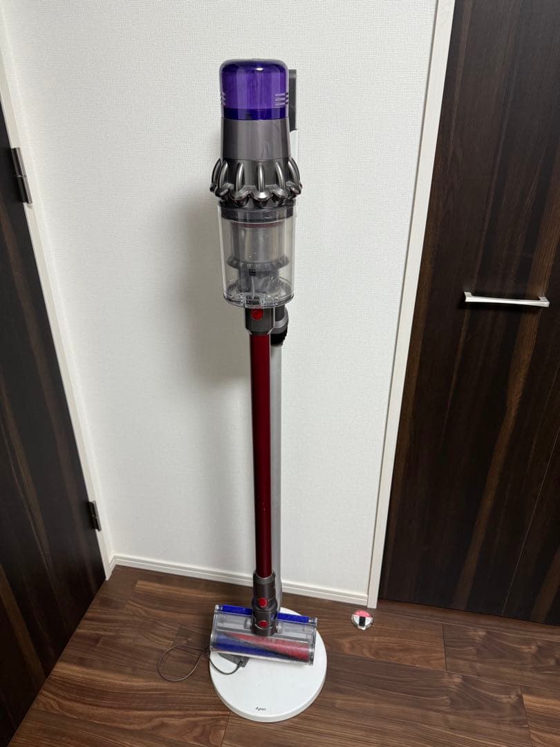 Dyson スティッククリーナー 本体　スタンド付