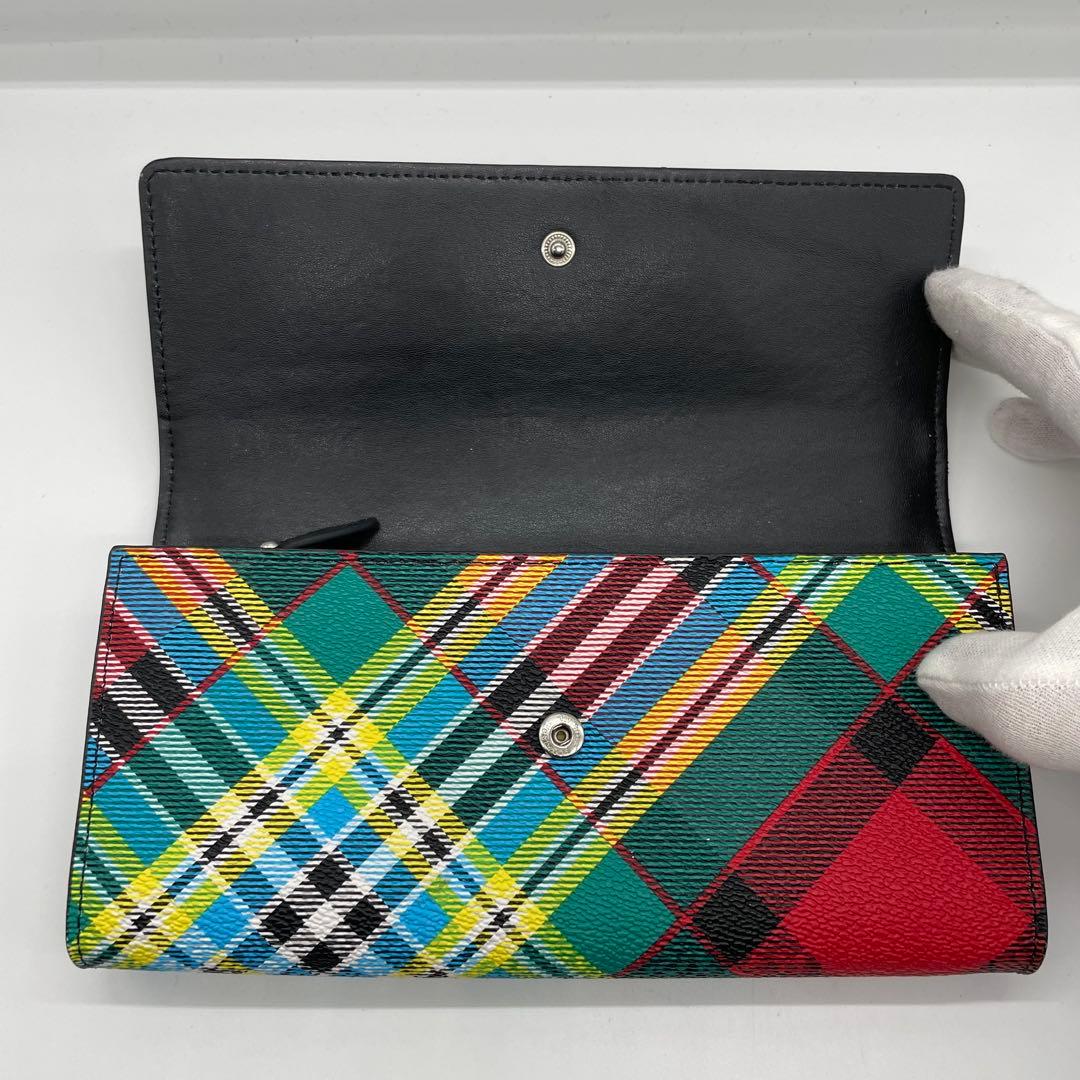 【美品】 ヴィヴィアンウエストウッド　チェック　PVC 長財布 w5