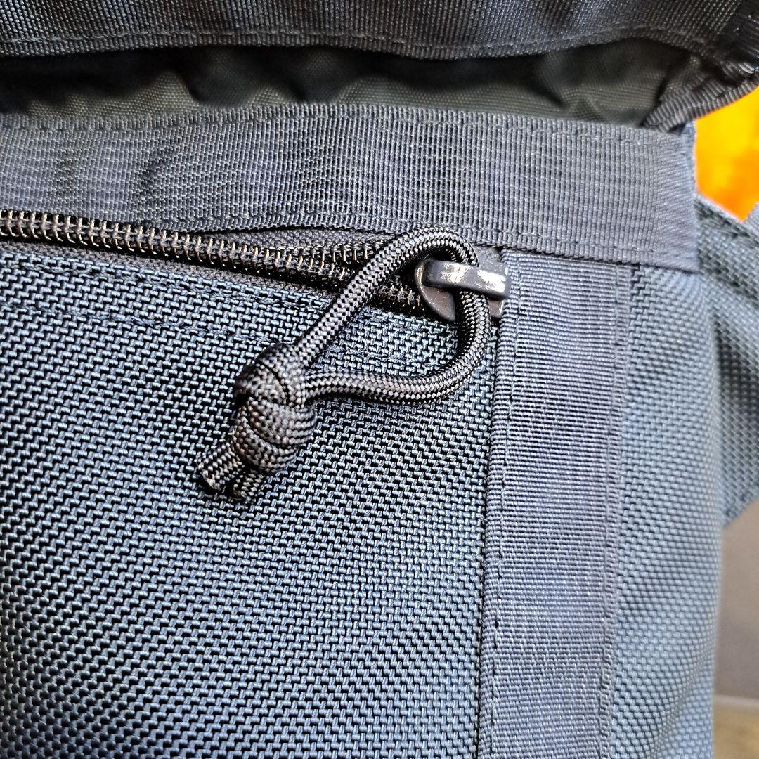 BRIEFING ビームスプラスネイビー ショルダーバッグ(袋付き)