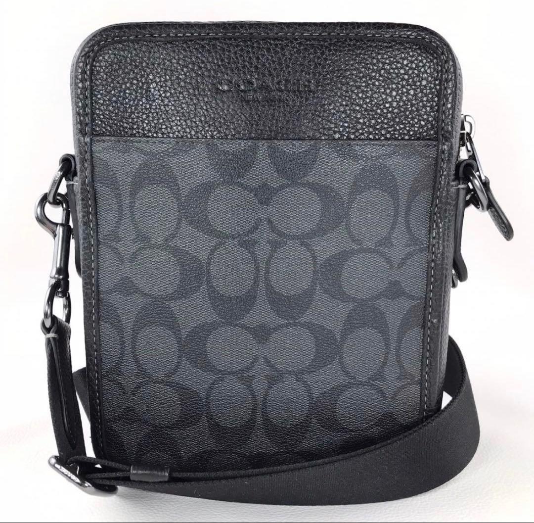 【美品】COACH コーチ クロスボディ メンズショルダーバッグ CC009 黒
