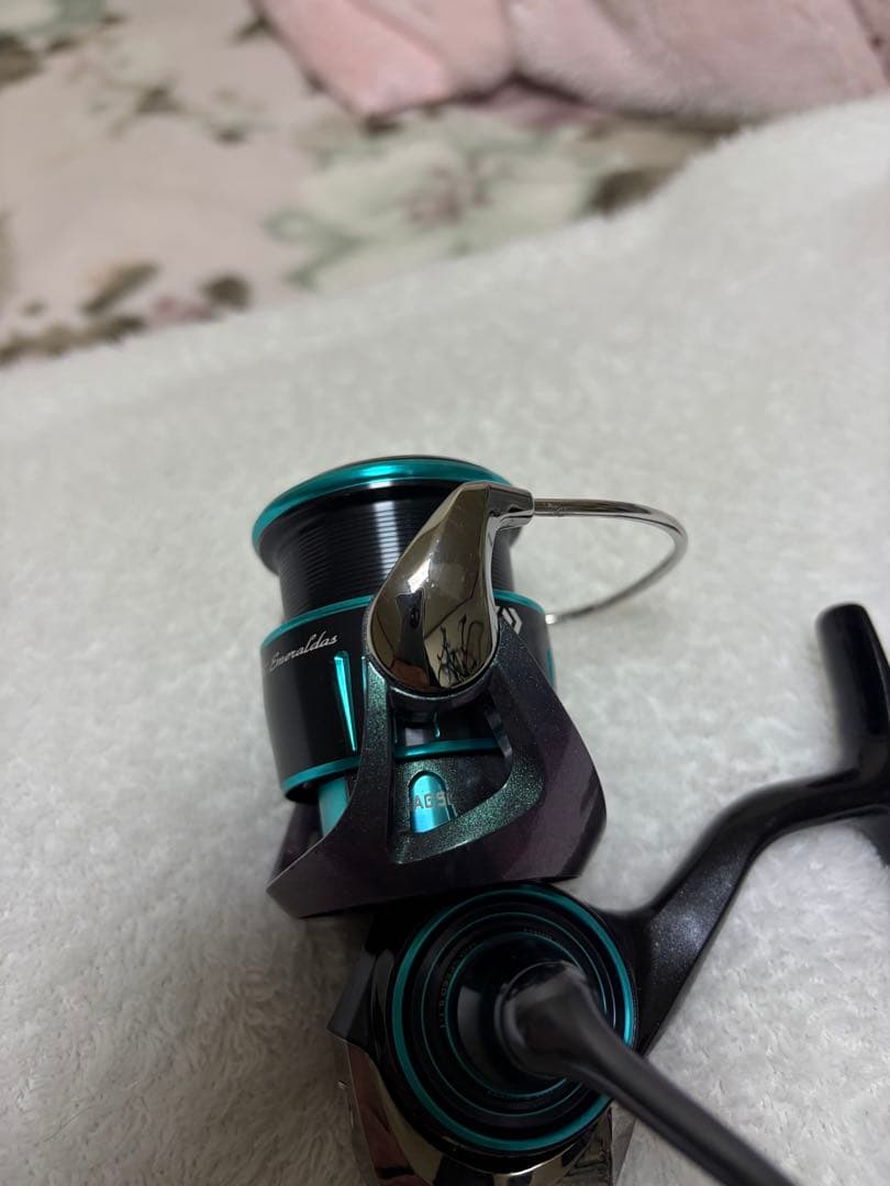 美品　ダイワ23エメラルダスRX FC LT 2500S OH済みフルベアリング