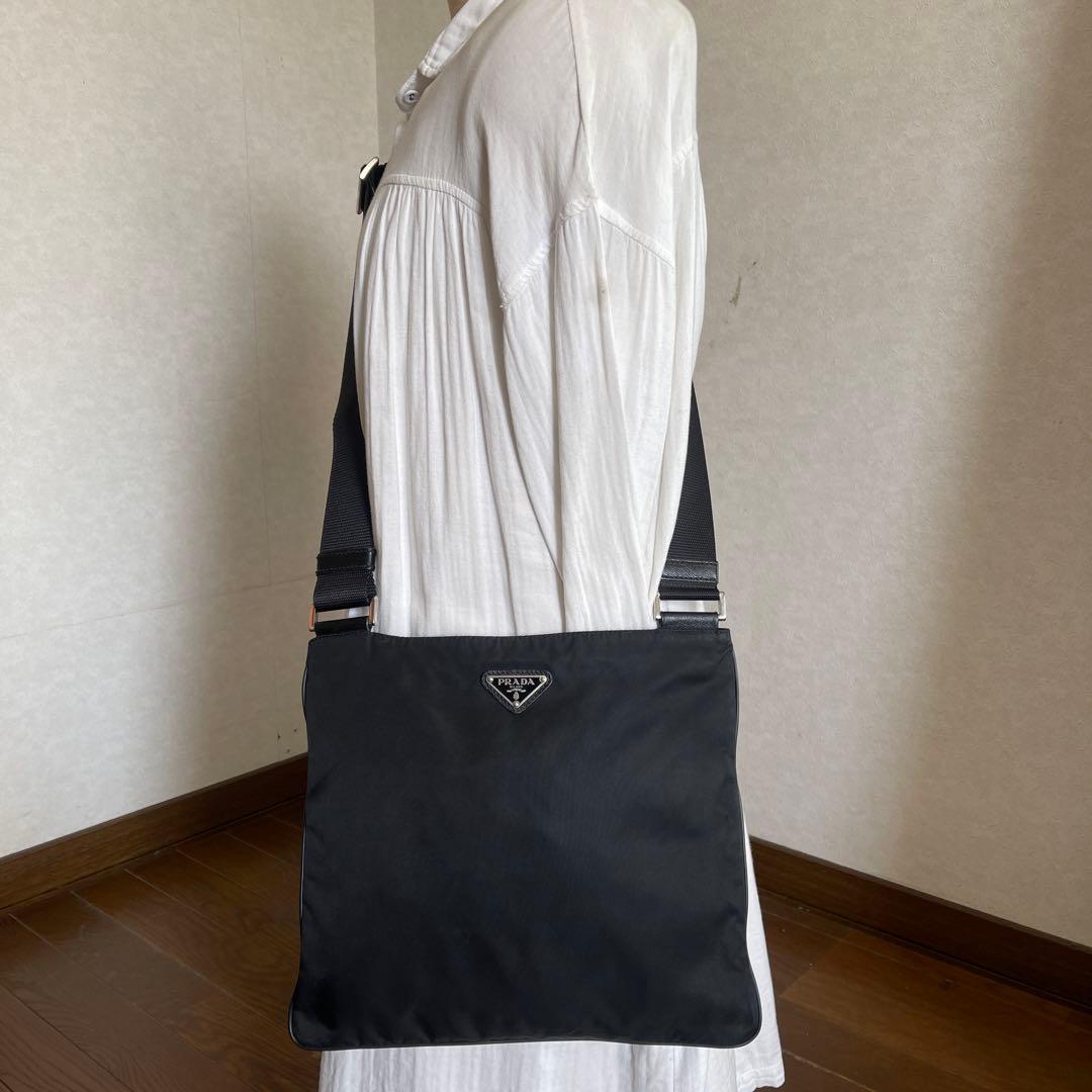 ◇ 良品PRADA プラダ ショルダーバッグ ナイロン ブラック ◇