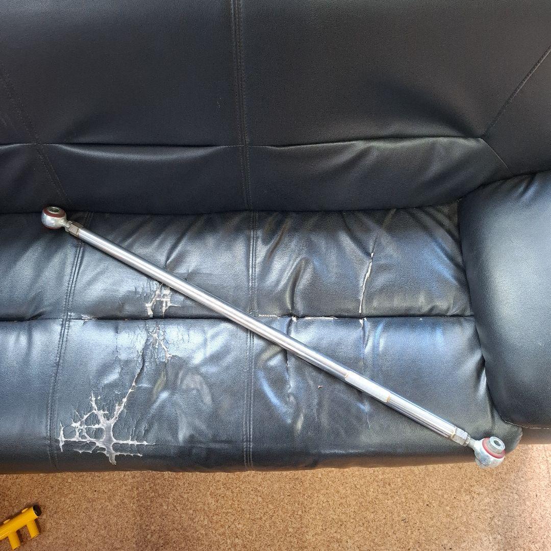 ルーミー 4WD ラテラルロッド 中古