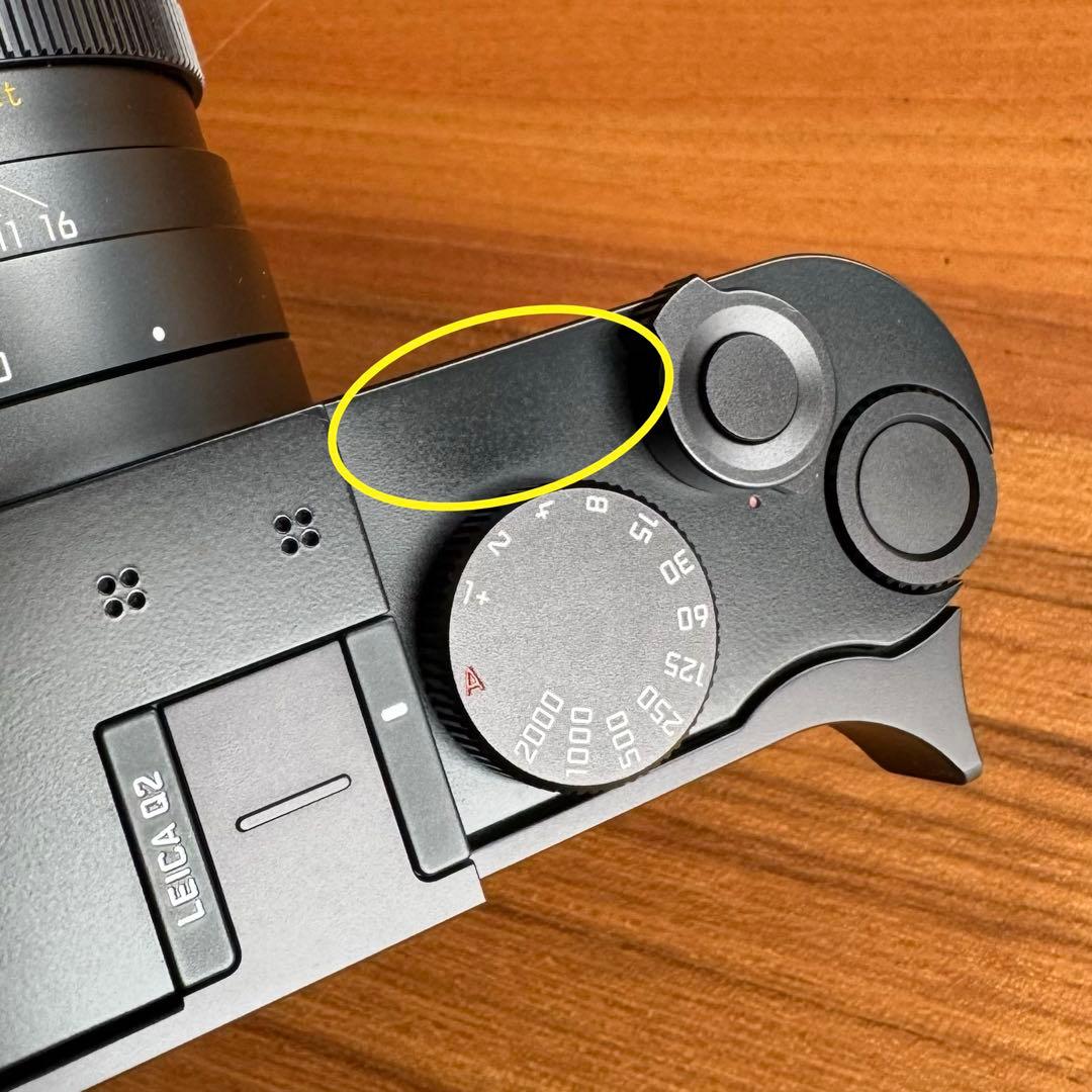 Leica Q2 【概ね美品】+純正サムレスト、純正フィルターセット