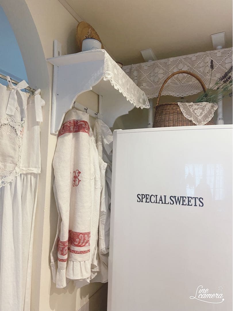 jam❣️フランスアンティーク☆木製フック付きシェルフ