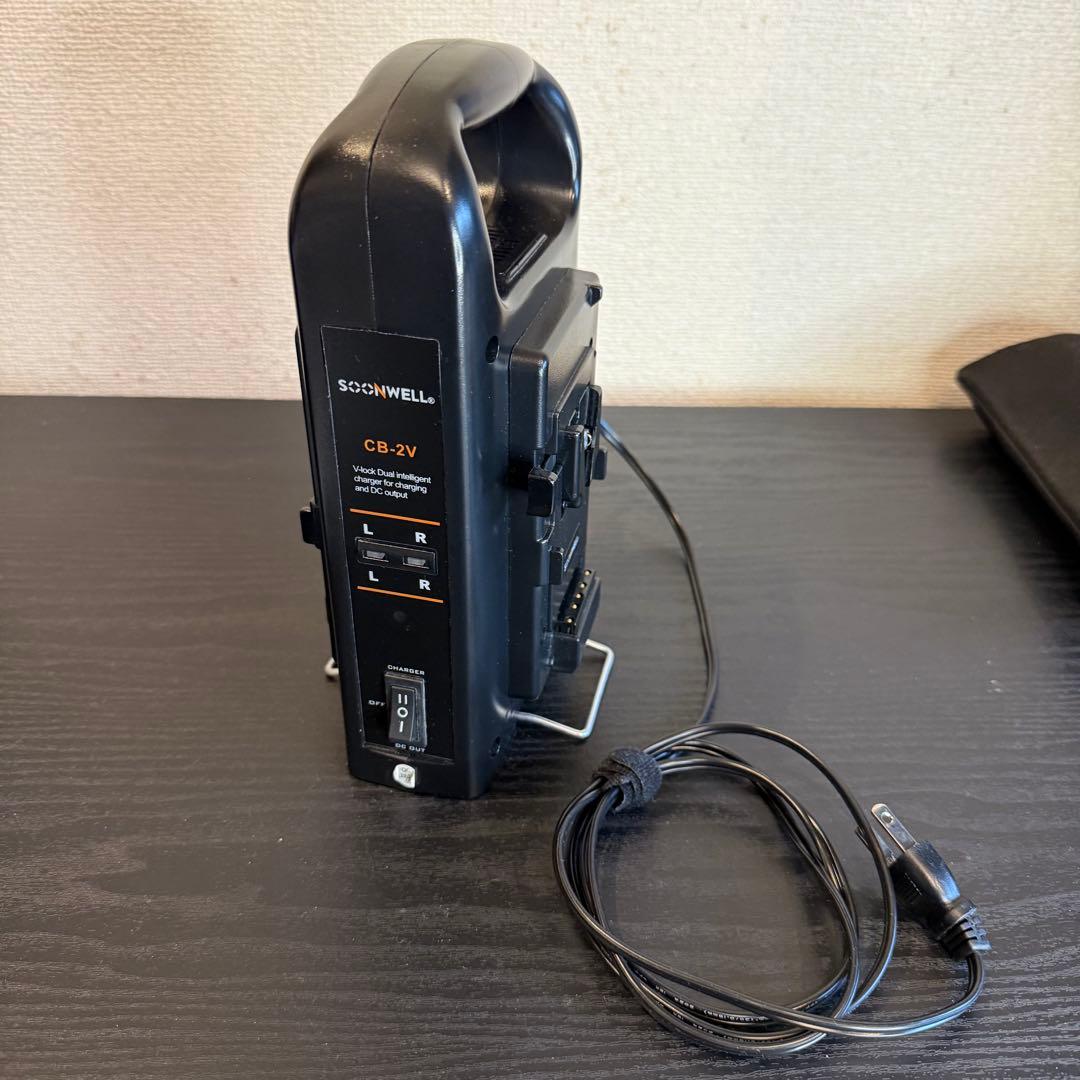 SOONWELL Vマウント2CH 同時 バッテリーチャージャー