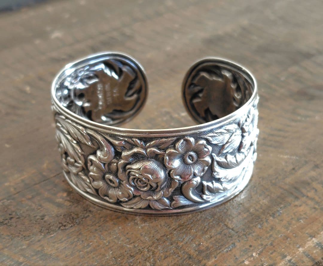 ヴィンテージ S Kirk & Son シルバー ワイド リポウズ バングル