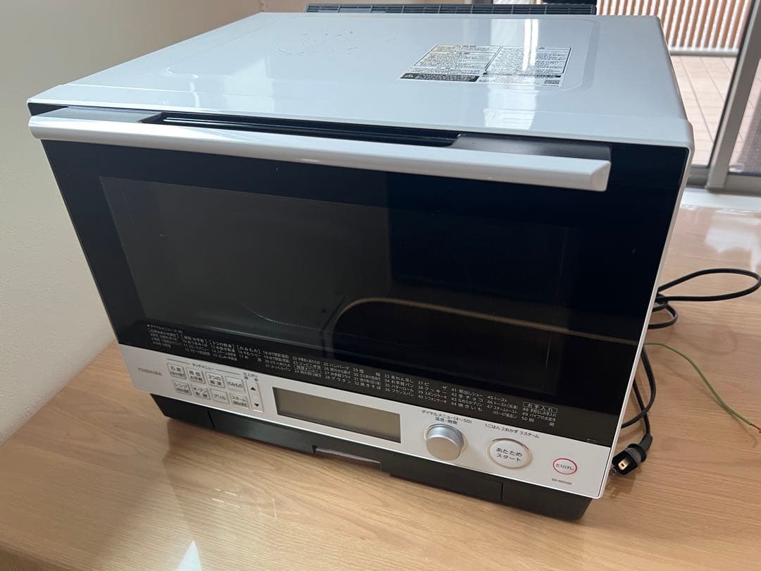 TOSHIBA 石窯ドーム　電子レンジ ホワイト