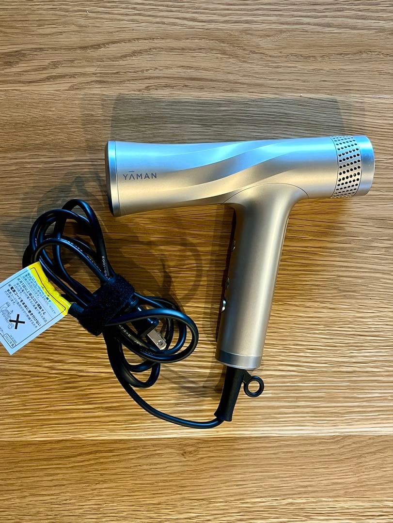 YA-MAN ヘアドライヤー マッサージ機能付き（未使用に近い）