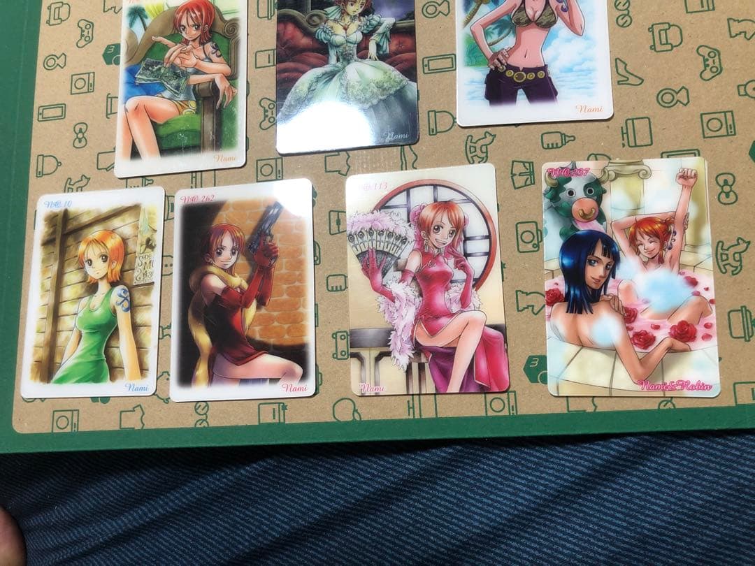 ナミ　ロビン ワンピースカードゲーム　プラスチックカード