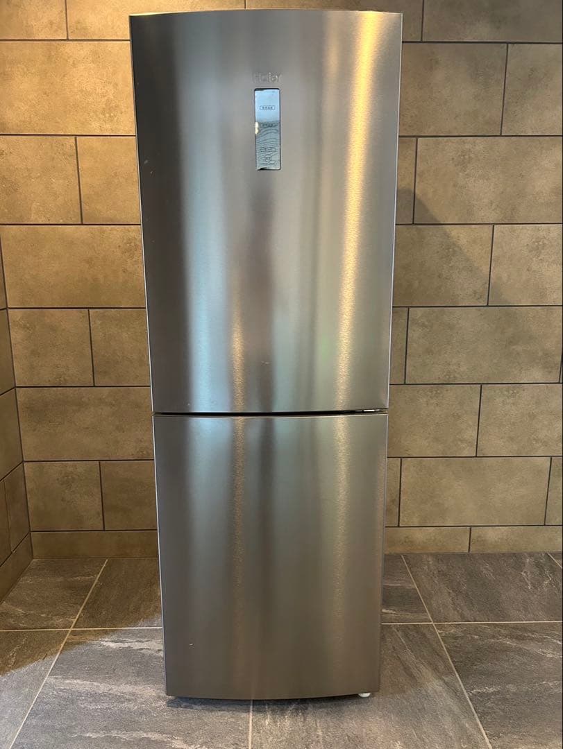 ハイアール　大容量270L 2ドア冷蔵庫 2021年製