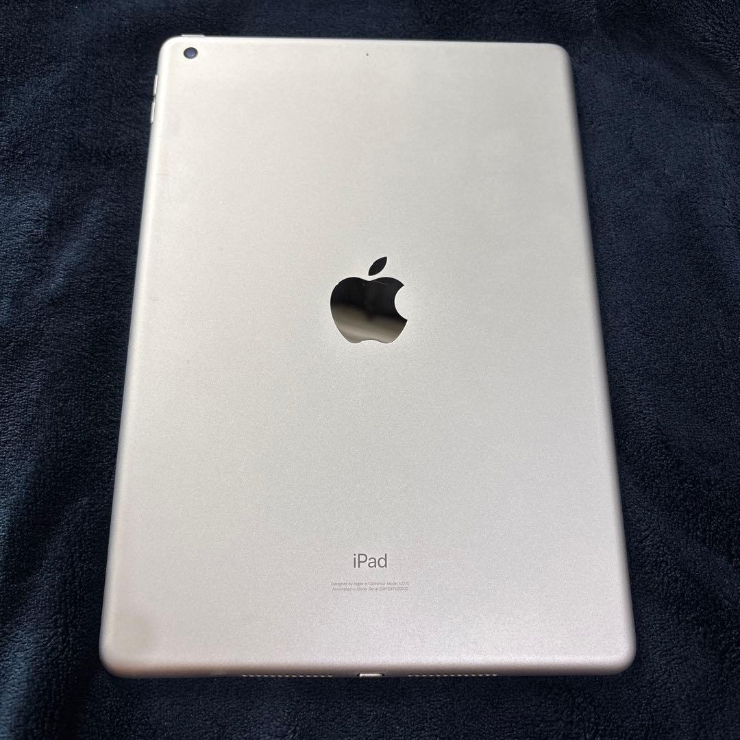 【美品】iPad 第8世代 シルバー【動作確認済】
